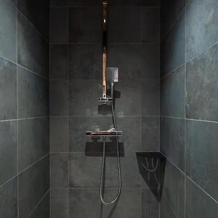 Marcel Luxury With Hot Tub Sauna & Forest Setting