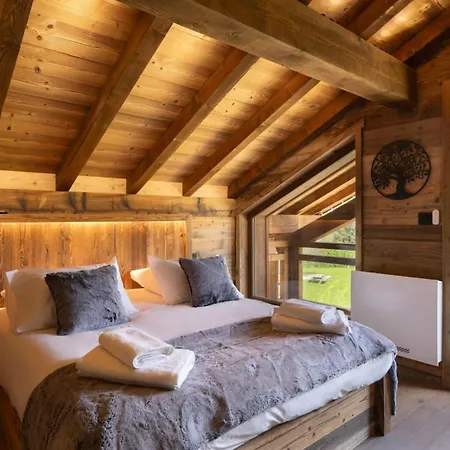 Chalet Marcel Luxury With Hot Tub Sauna & Forest Setting