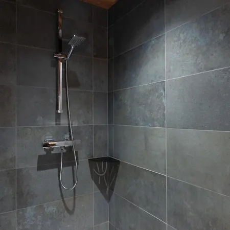 Marcel Luxury With Hot Tub Sauna & Forest Setting Chalet Gérardmer